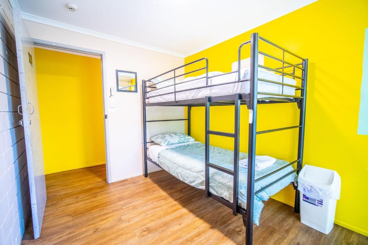 The Hostel, Эйрли-Бич Экстерьер фото